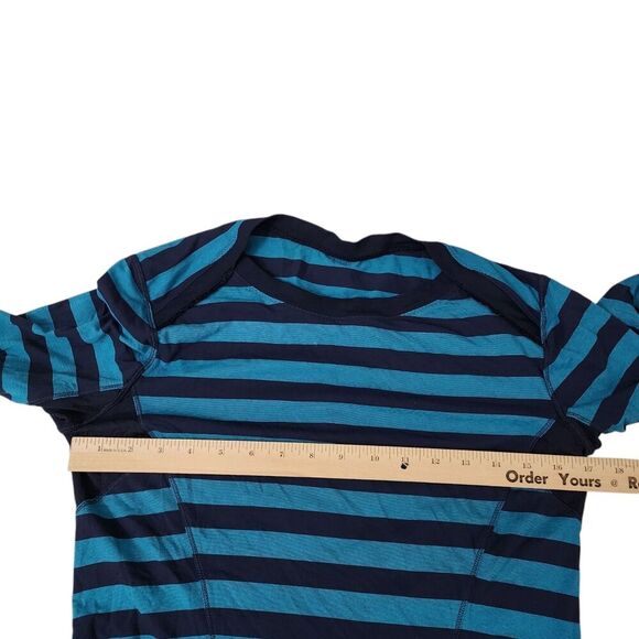 Lululemon Top 6 Blue Base Runner Long Sleeve Micro Macro Striped Surge Inkwell - Picture 7 of 9